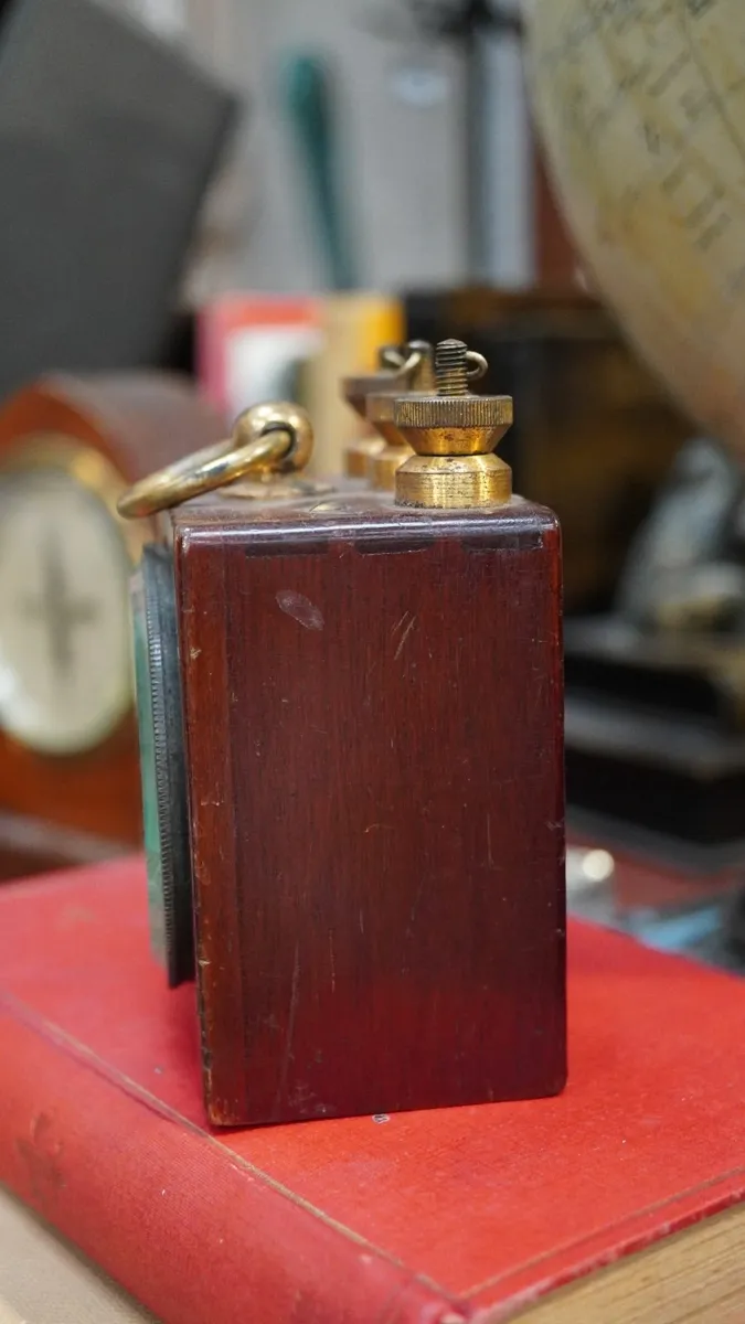🔧 Antique Electrical Meter – Edison & Swan, 1918 - Image 3