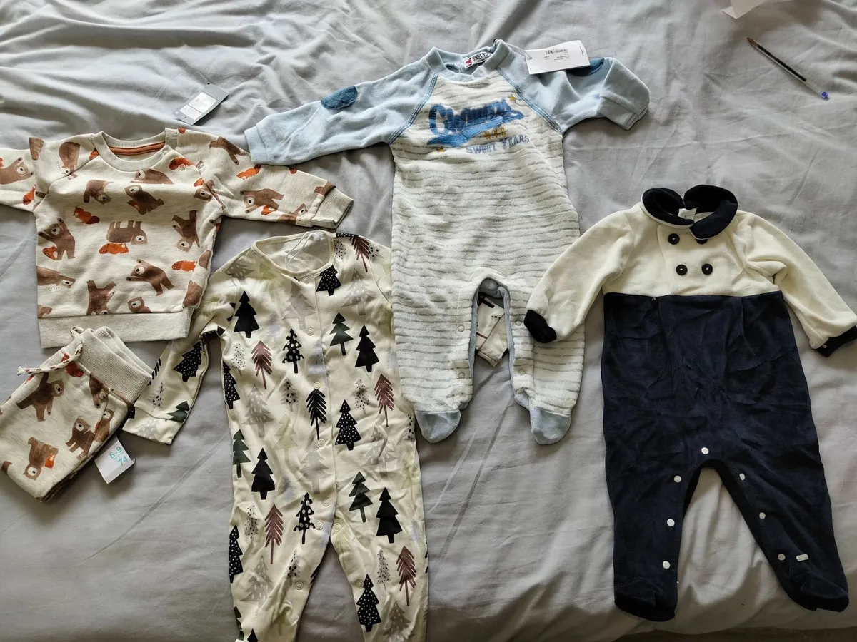 Baby boy clothes size 6-9 - Image 1