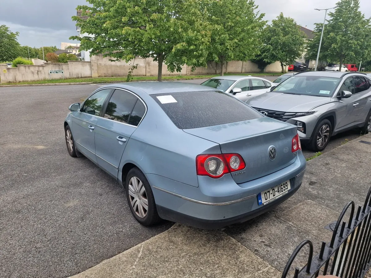 Volkswagen Passat 2007 - Image 4