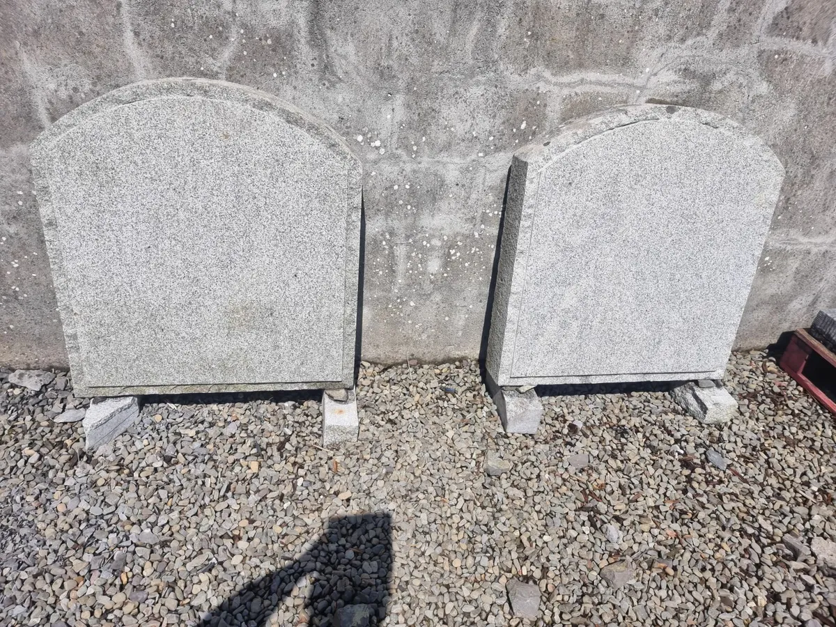 Ballyknockan Granite. - Image 1