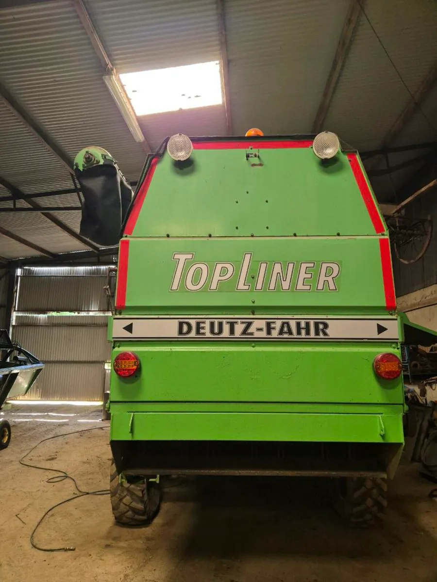 Deutz Fahr 4080 combine harvester - Image 3