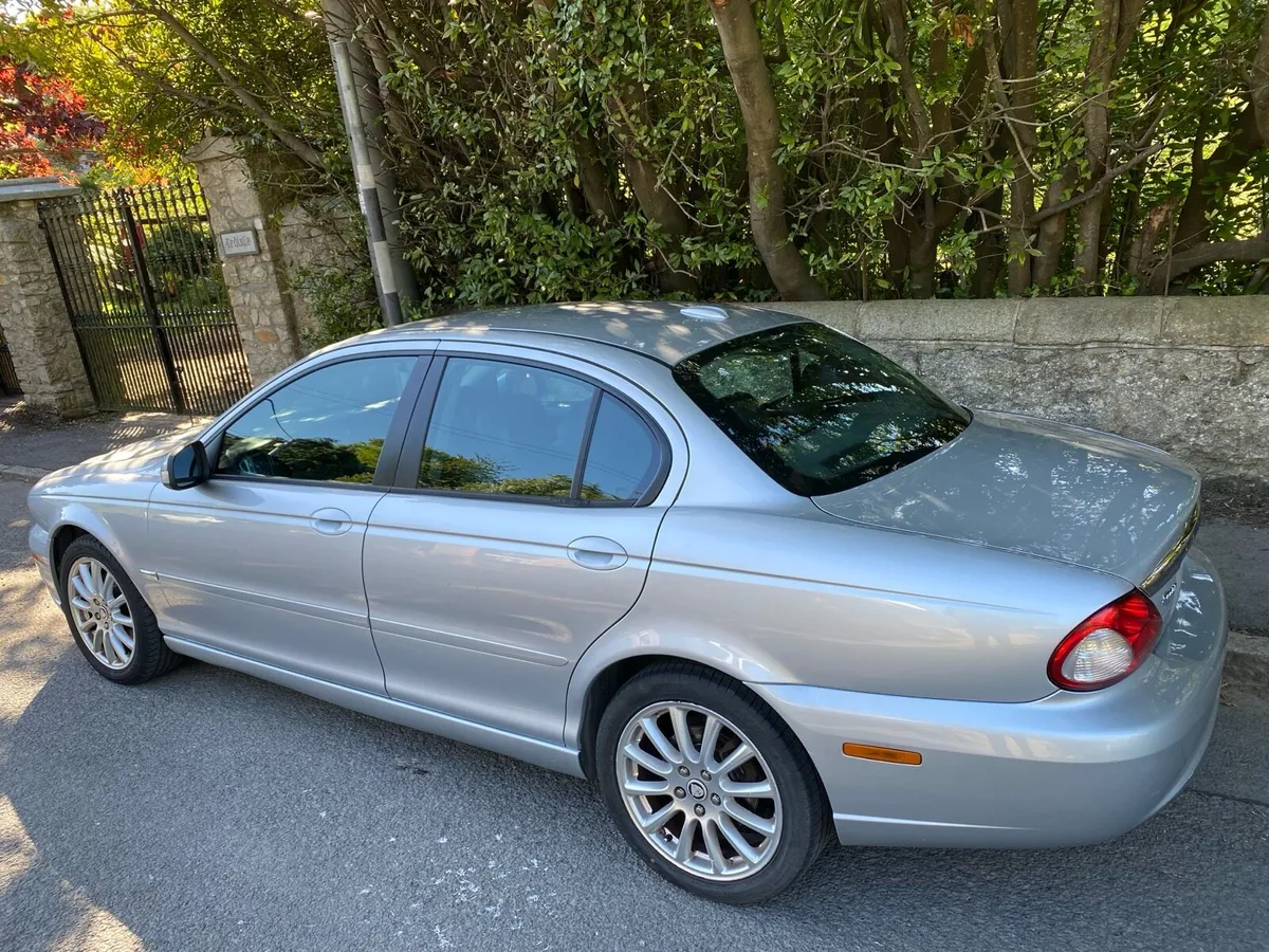 Jaguar X-Type 2.D LE - Image 4