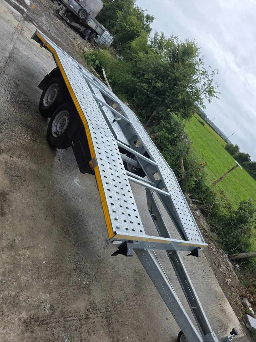 Brand new car transporter - Image 4