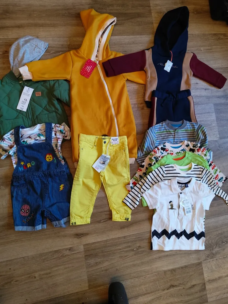 Boys clothes  size 9-12 months - Image 1