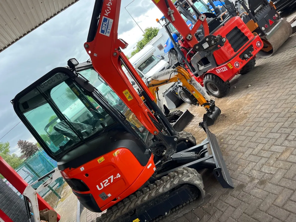 25 Kubota U27-4 - Image 1