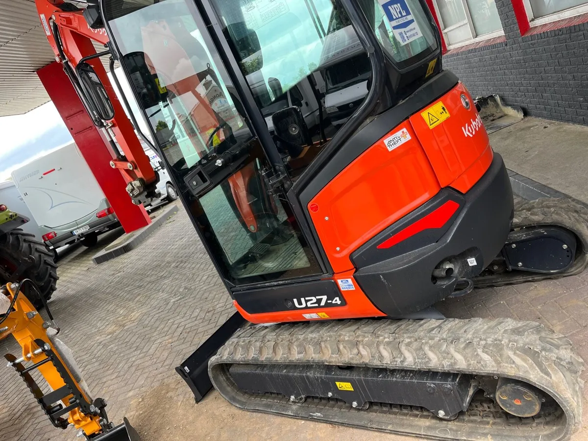25 Kubota U27-4 - Image 3