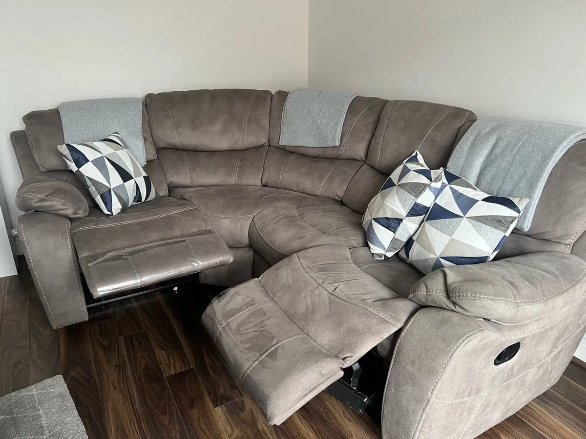 Lounge - recliner - Image 4