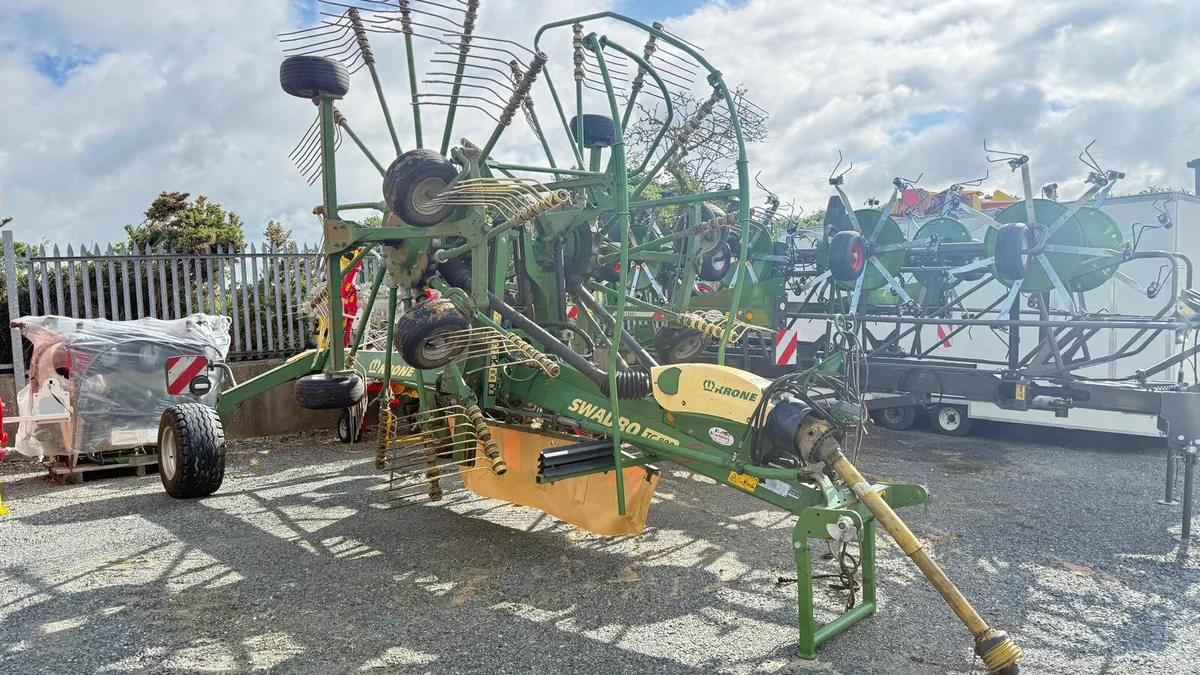 Krone Swadro TC 880 Rake - €22,000 - No VAT - Image 1