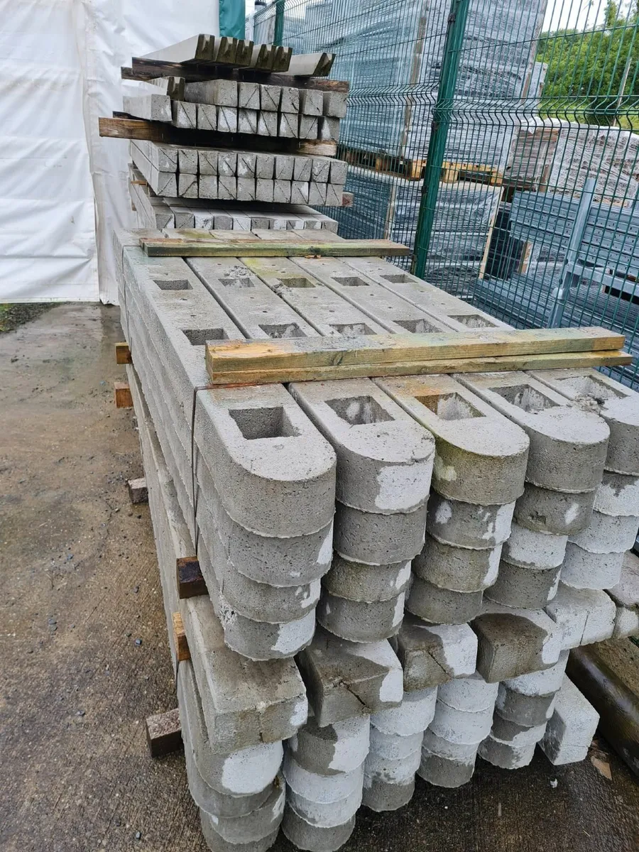 Concrete Post & Rail - Image 1