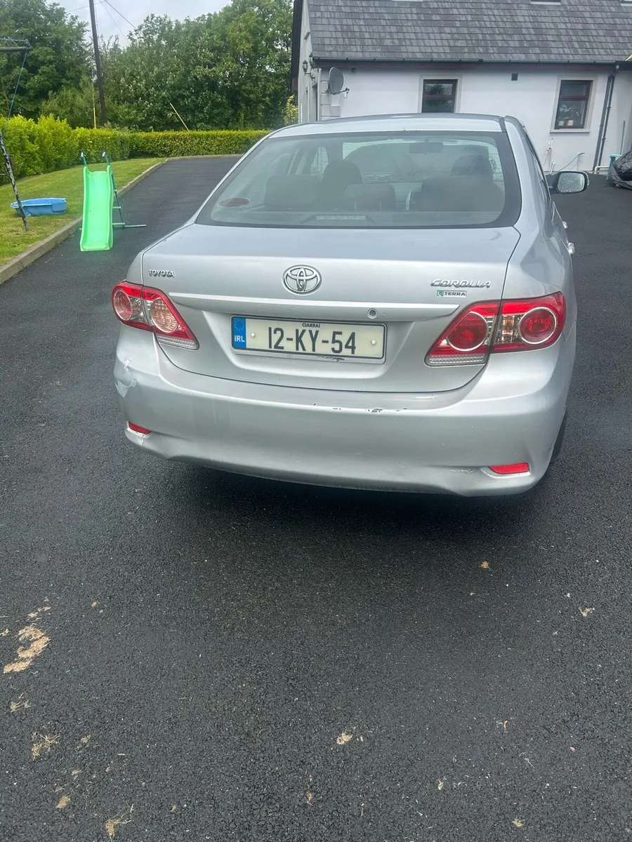 Toyota Corolla - Image 2
