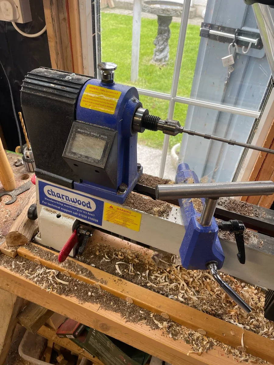 wood turning lathe - Image 1