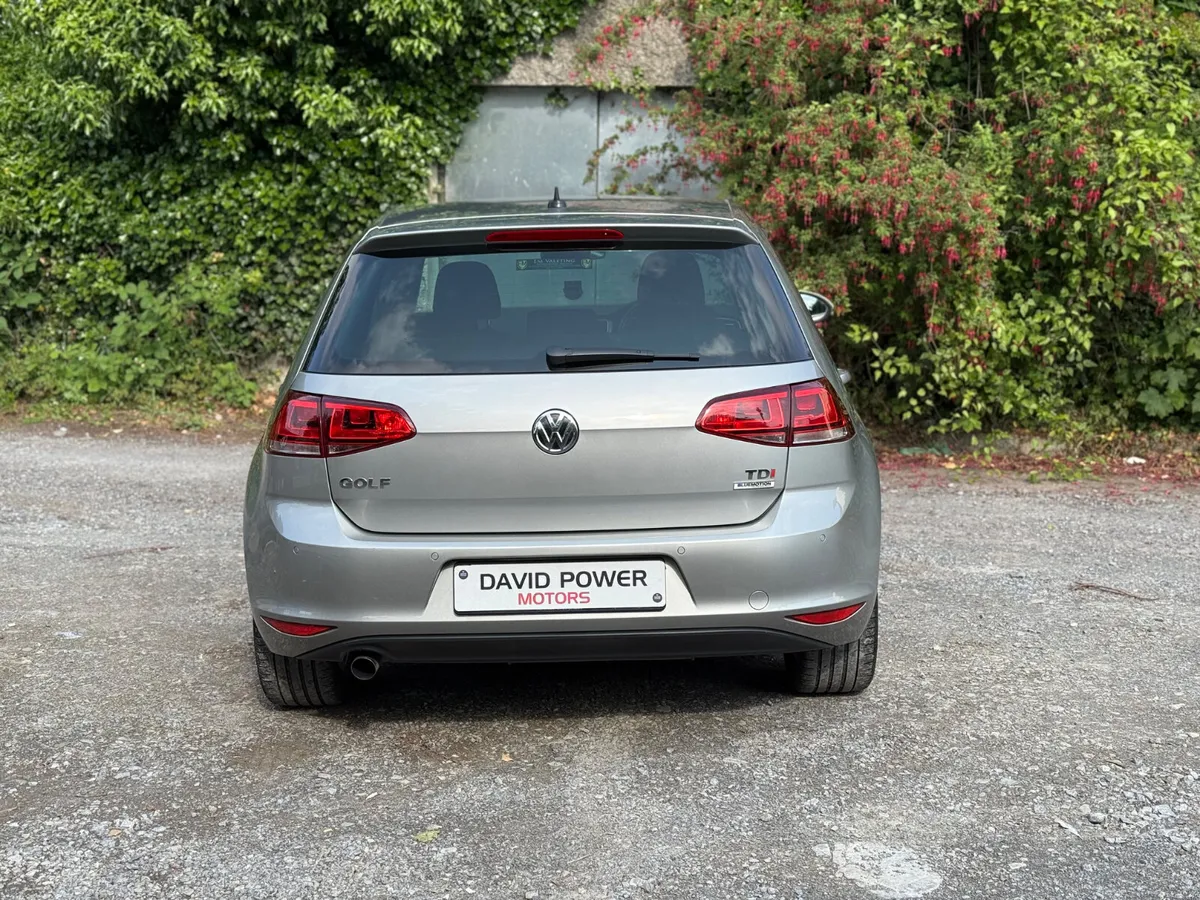 Vw Golf Highline 2016 FSH - Image 4