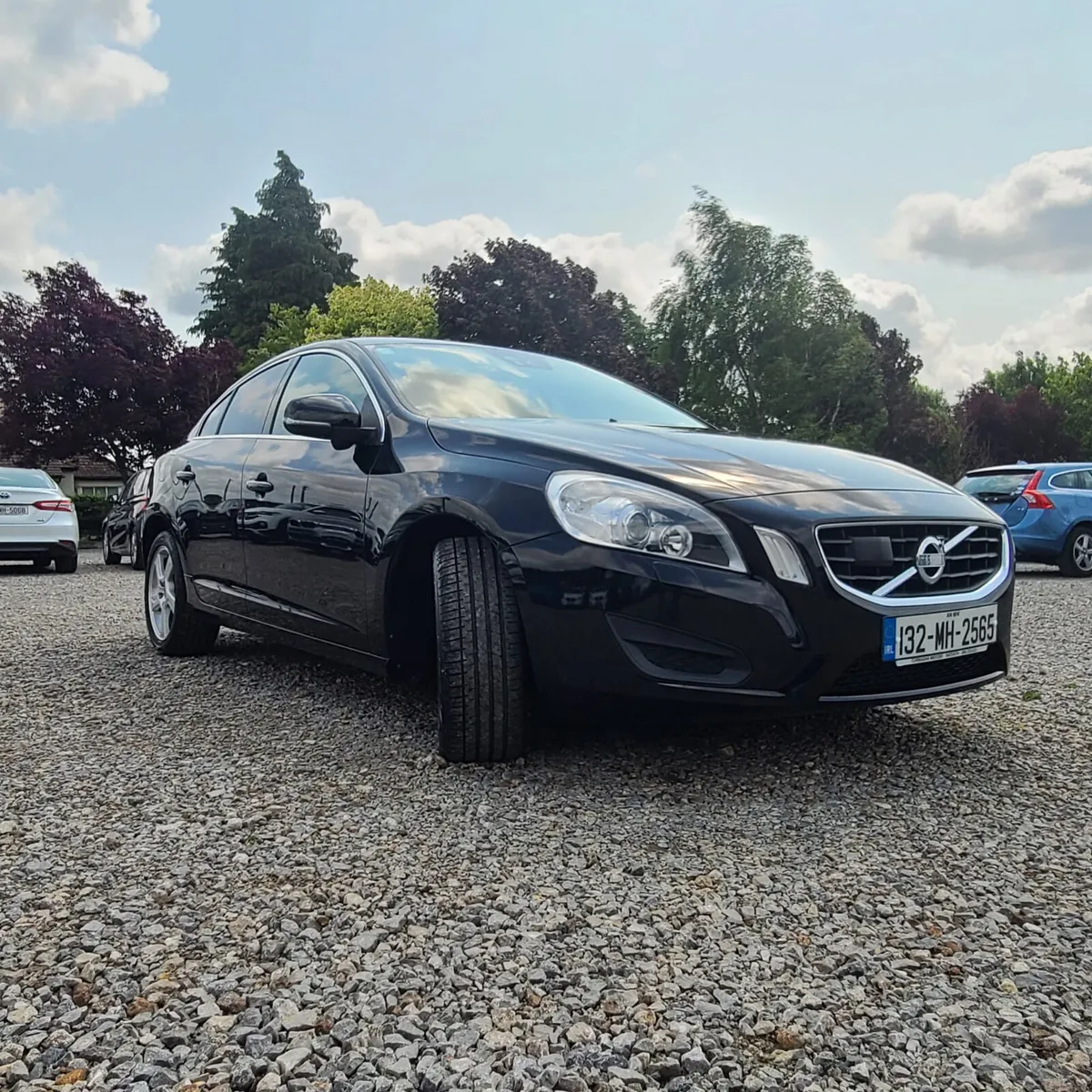Volvo S60 2013 - Image 2