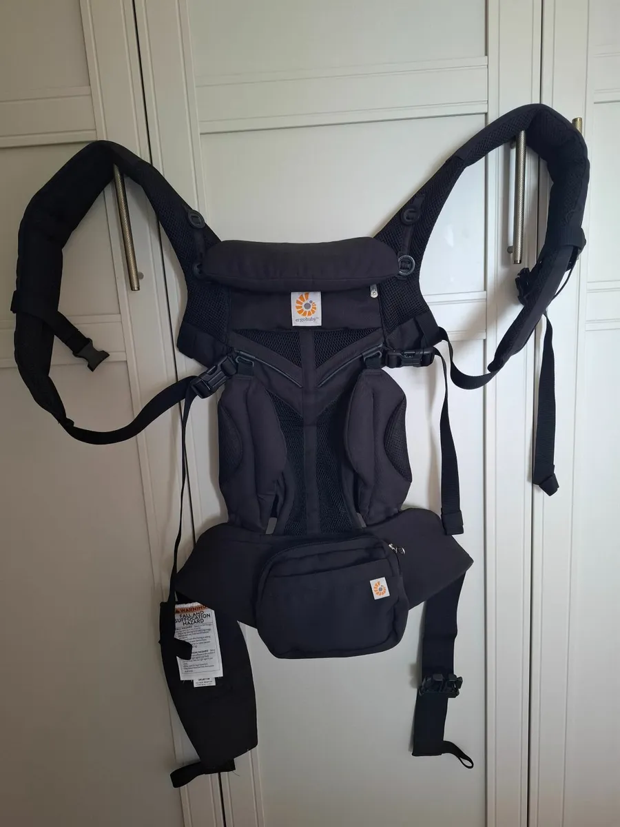 Ergobaby Omni 360 Air Baby Carrier - Image 1