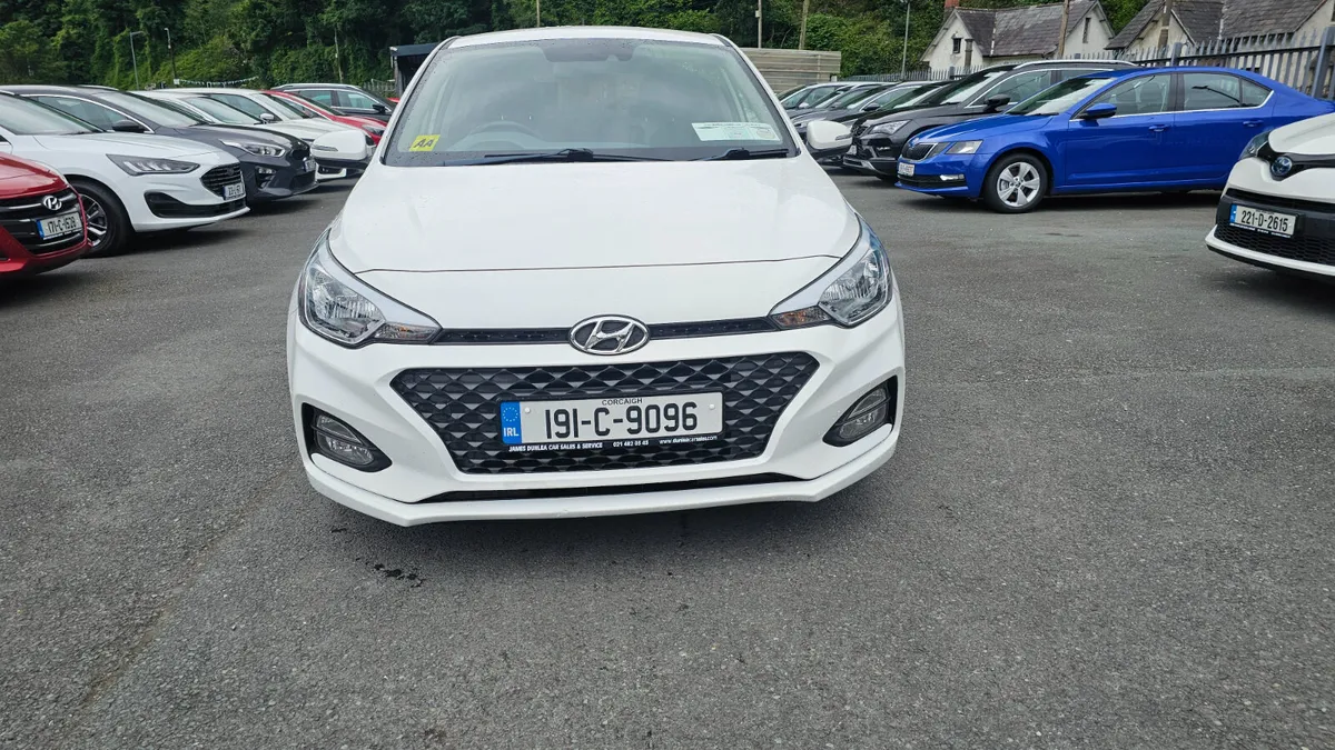 Hyundai i20 2019 DELUXE - Image 3