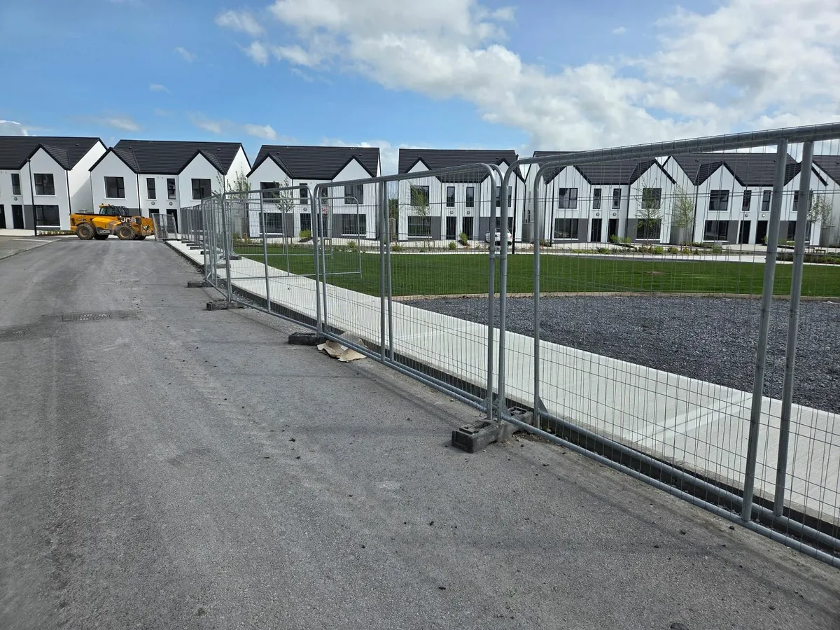 Harris Fencing - Image 3