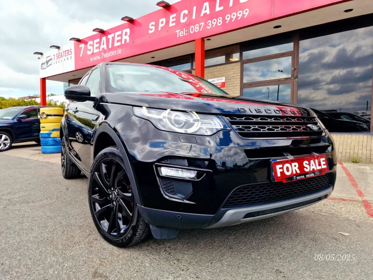 Land Rover Discovery Sport 2.0 TD 4 180BHP HSE BLA - Image 3