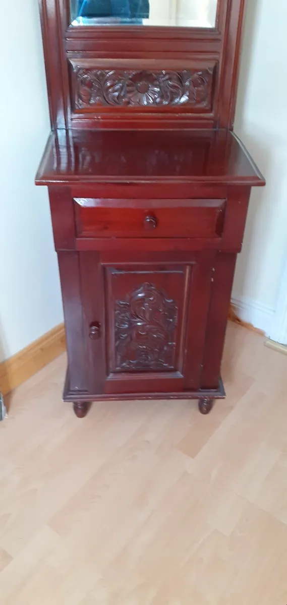 MAHOGANY UNIT WITH MIRROR - Image 3