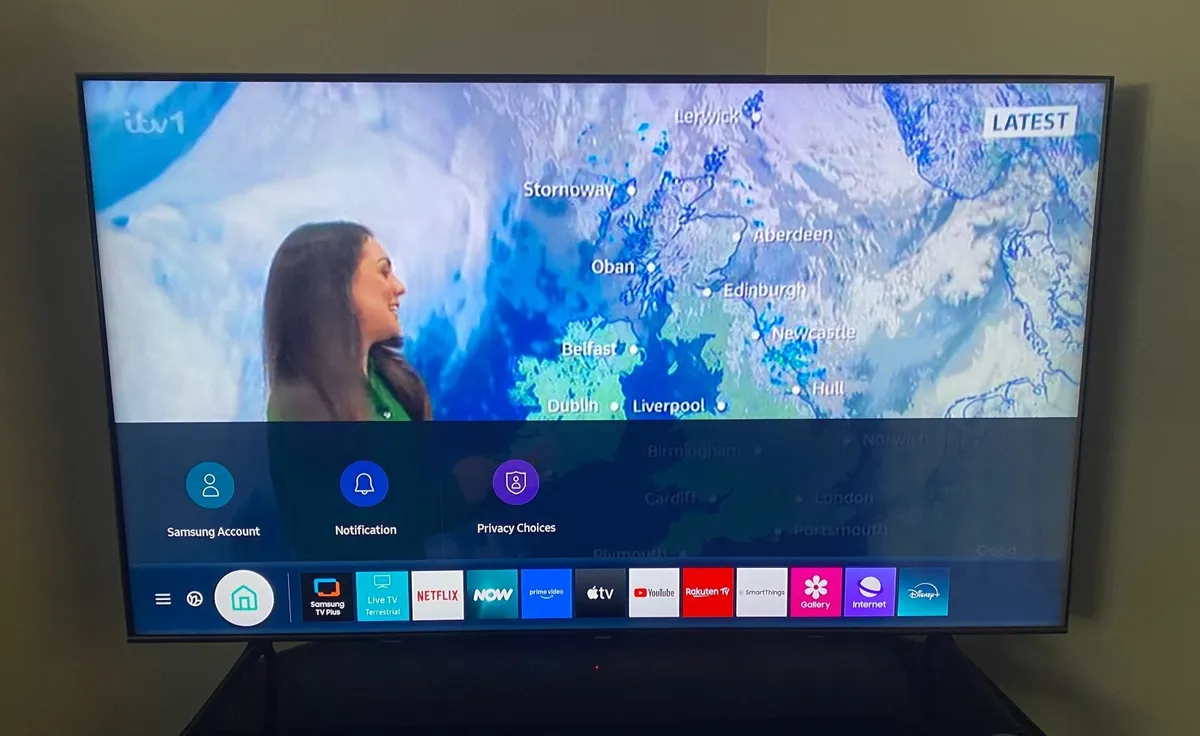 Samsung TV QLED 55inch - Image 3