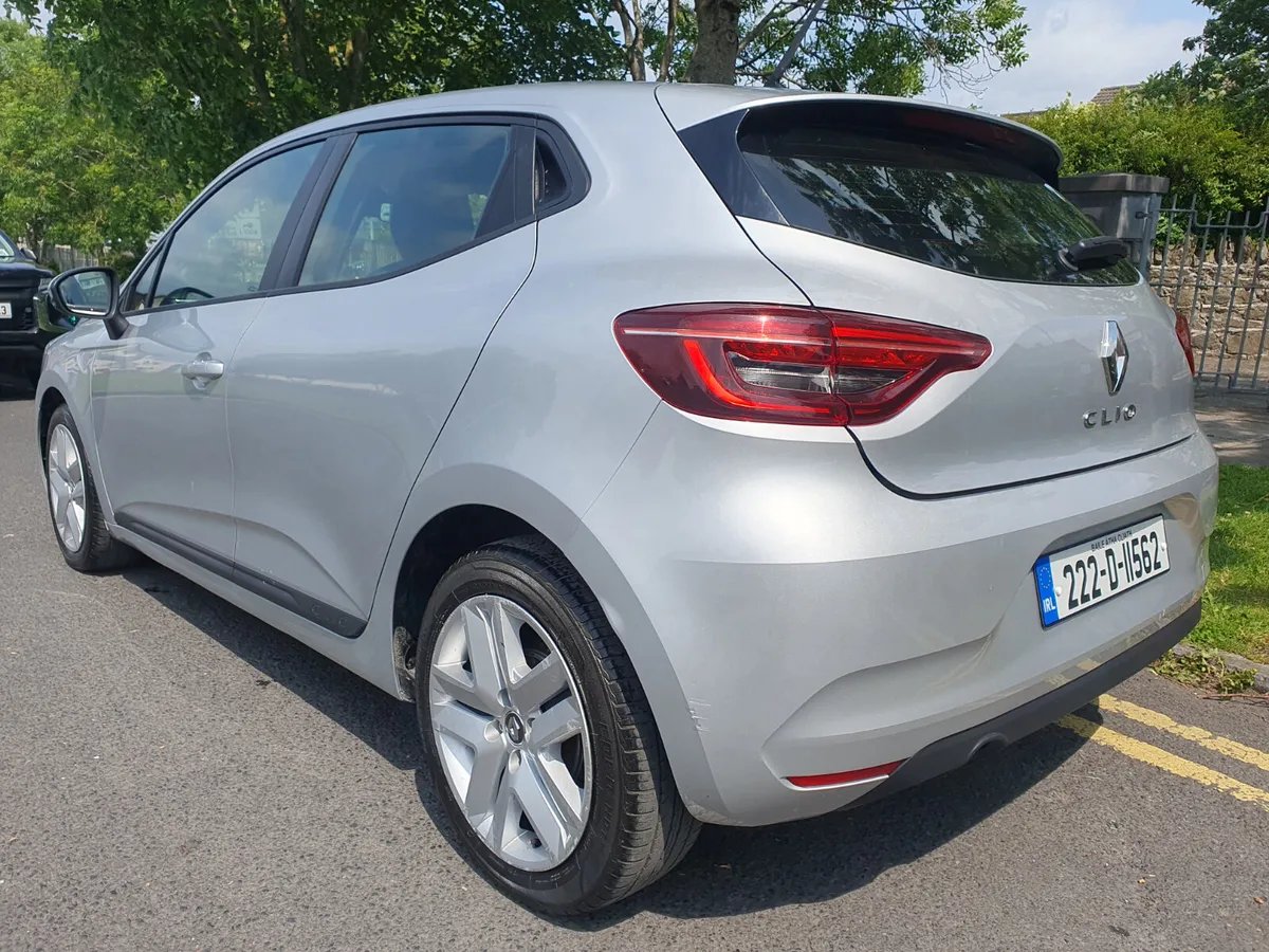Renault Clio 2022, 1.0 Petrol , Automatic - Image 4