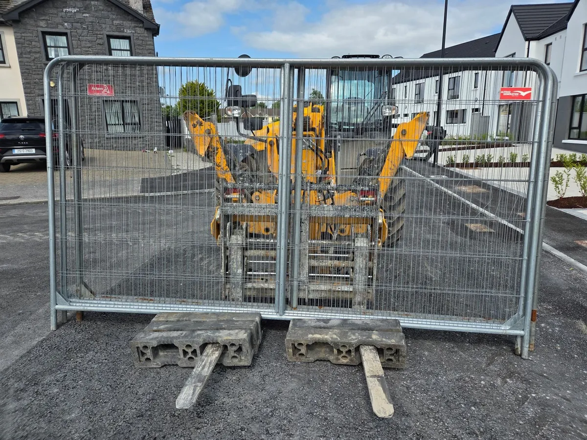 Harris Fencing - Image 2
