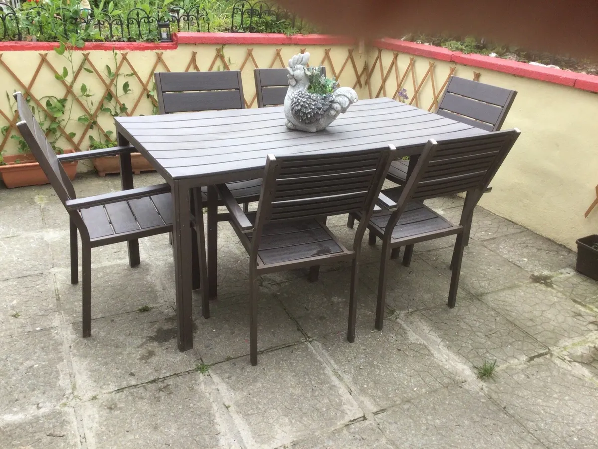Garden Table and 6 Chairs - Image 1
