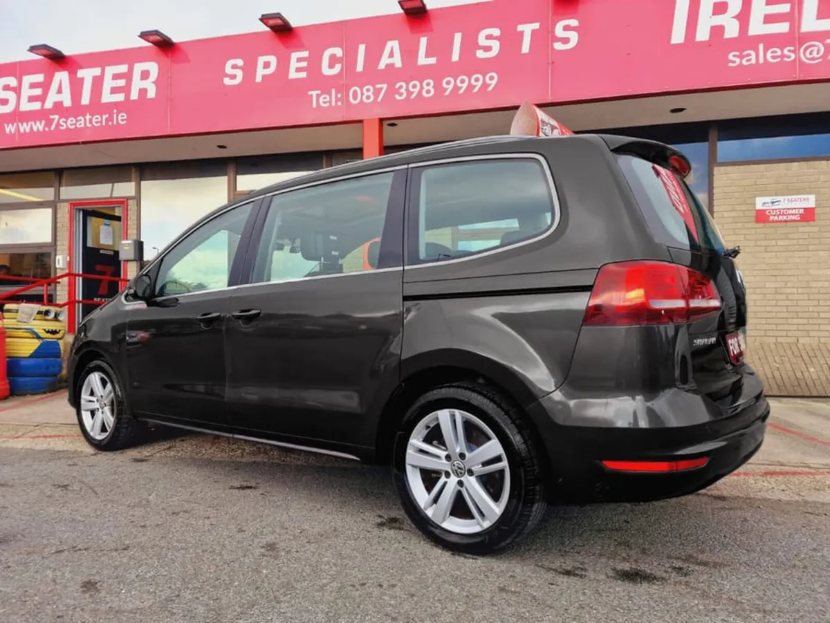 Volkswagen Sharan LEATHER, GLASS MOONROOF, HIGHLIN - Image 4