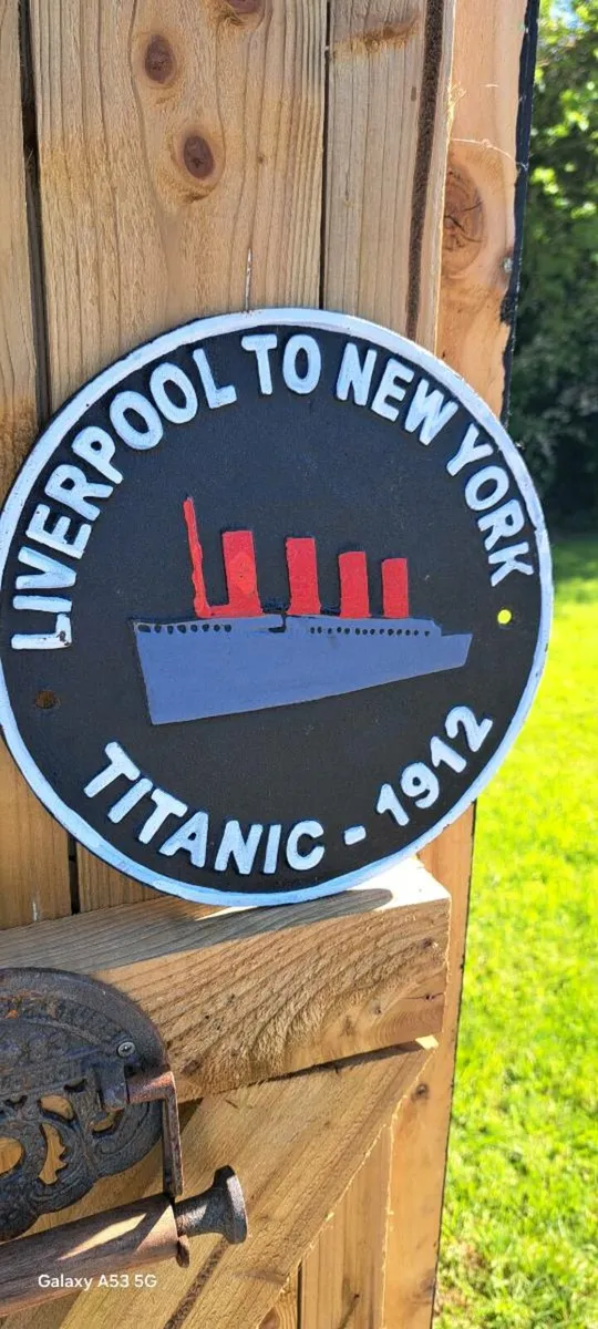 Titanic cast iron sign