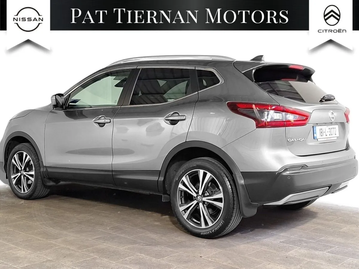 Nissan QASHQAI 1.2 PET SV Premium - Image 2