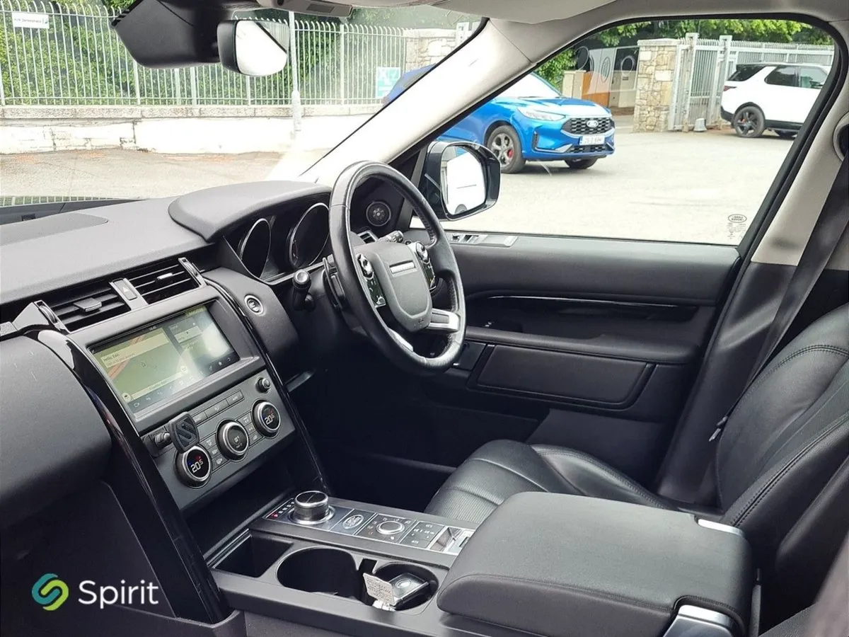 Land Rover Discovery Discovery 3.0 Sdv6 SE - Image 3
