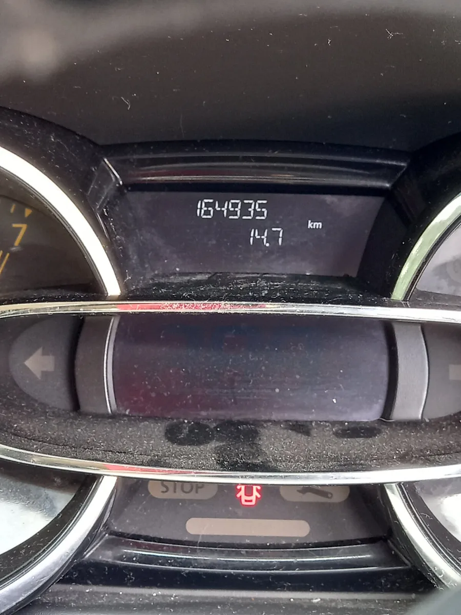 2014 Renault Clio 1.2 Petrol - Image 2