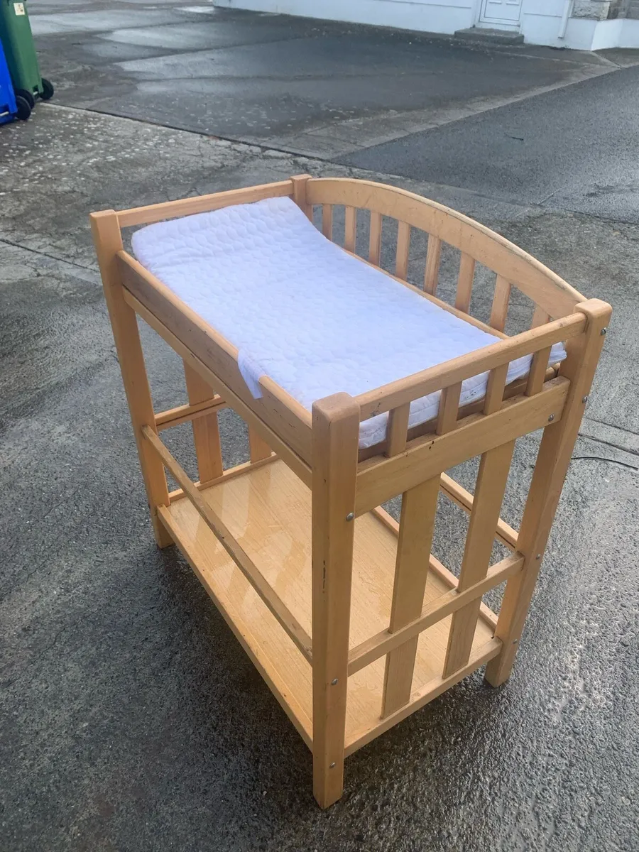 Baby changing unit - Image 4