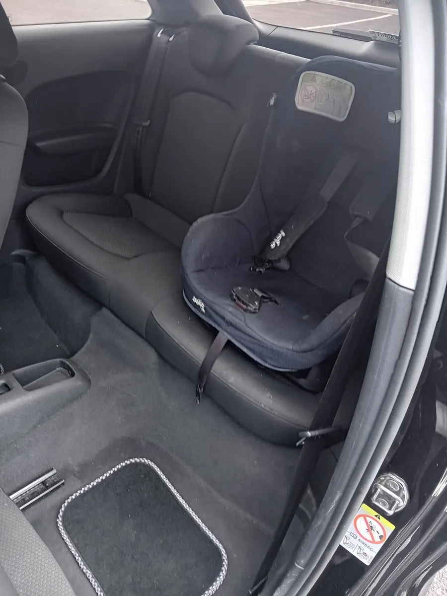 Audi A1 2011 - Image 3