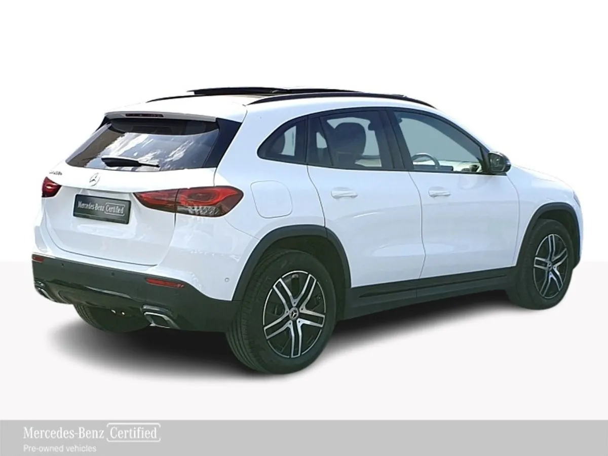 Mercedes-Benz GLA-Class GLA Phev 250e A/T Progres - Image 4
