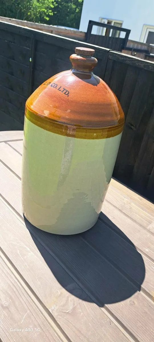 Large  earthenware whiskey jug - Image 2