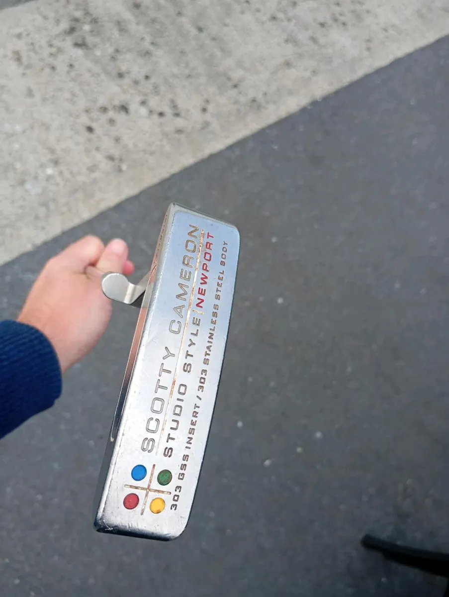 Scotty Cameron Newport Studio Style putter - Image 1