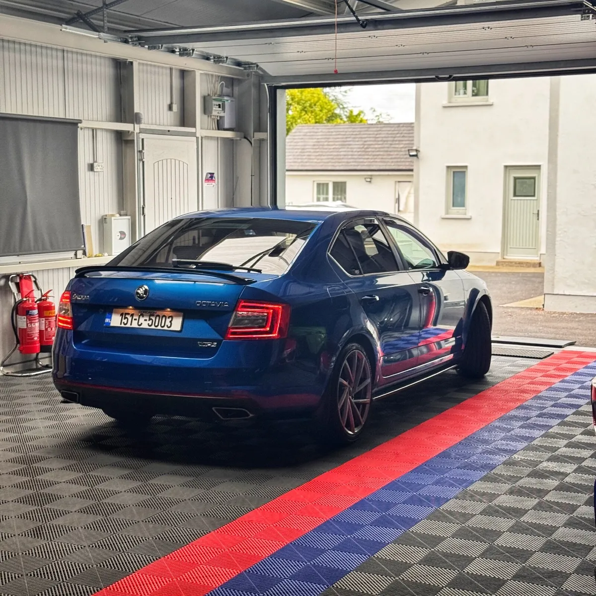 2015 Skoda Octavia  VRS 2.0 TDI 184hp - Image 4
