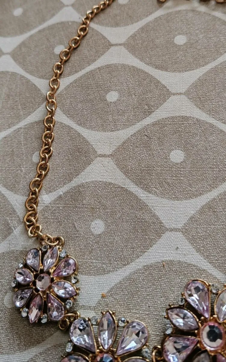 Vintage style necklace - Image 3