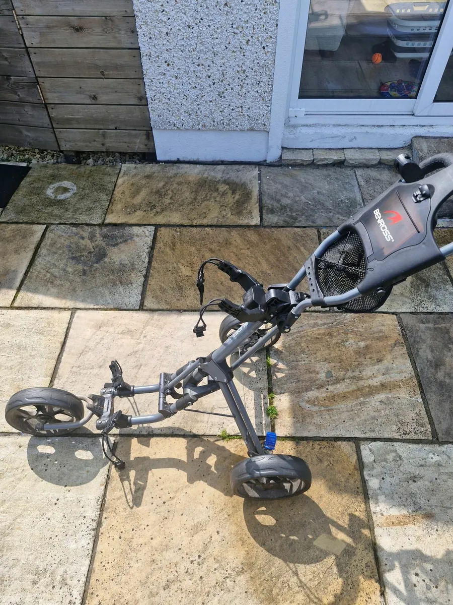 Golf Trolley. - Image 3