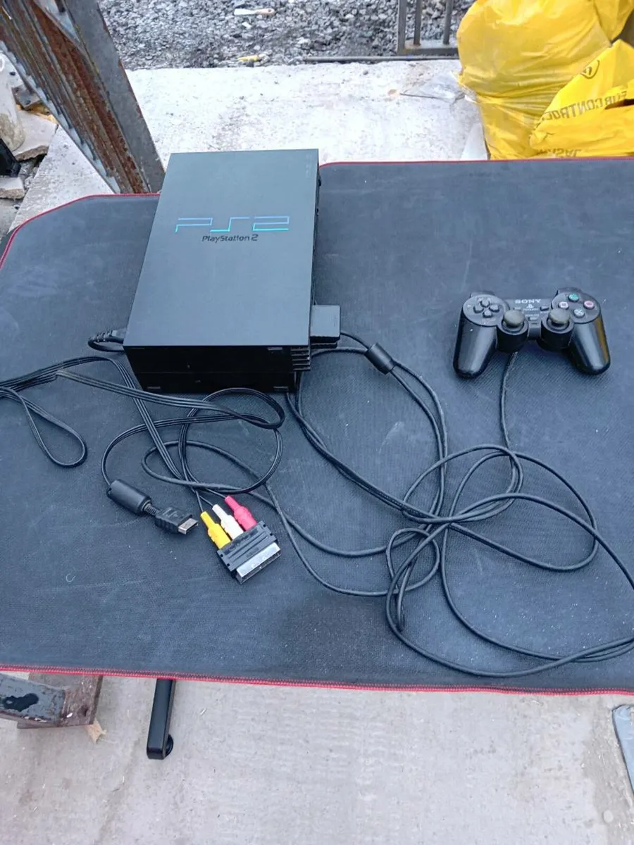 Playstation 2 - Image 3