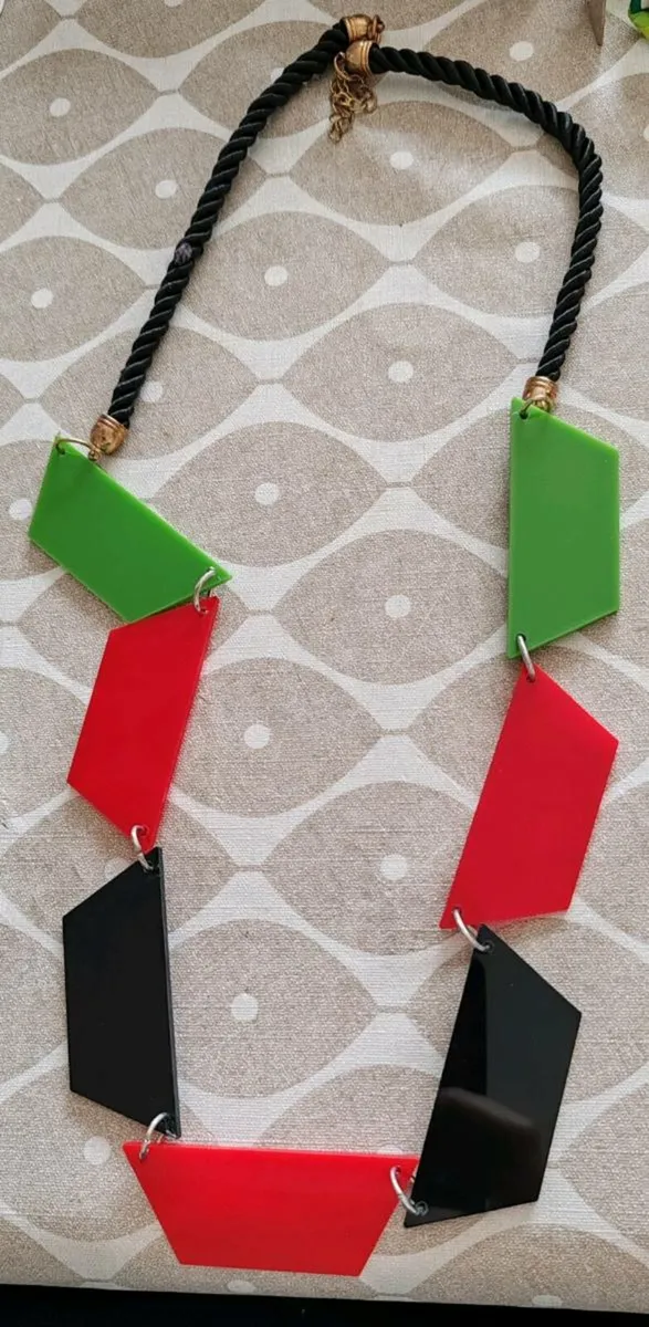 Vintage necklace - Image 1