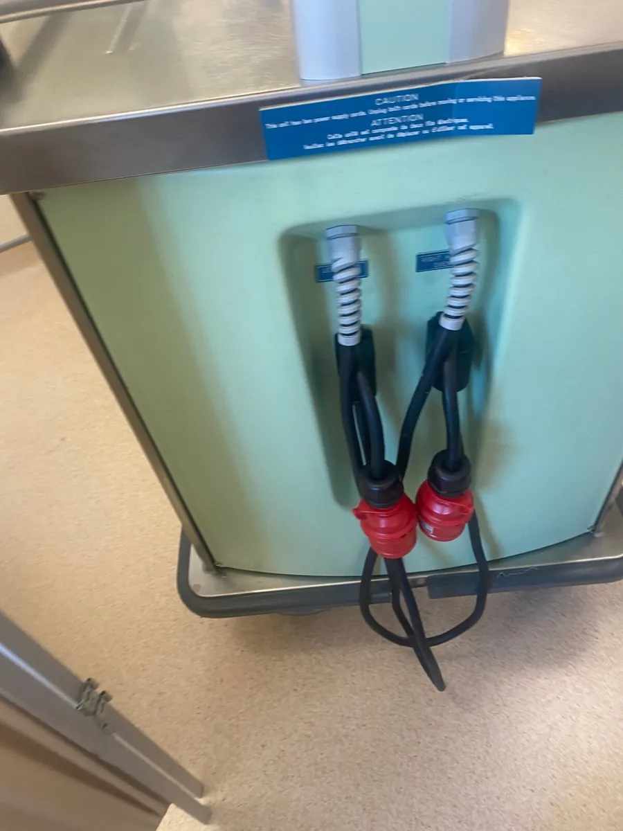 Burlodge trolley for sale - Image 2