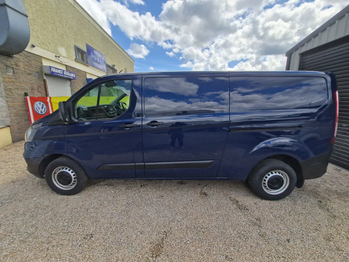 Ford Transit 2021 Custom - Image 3
