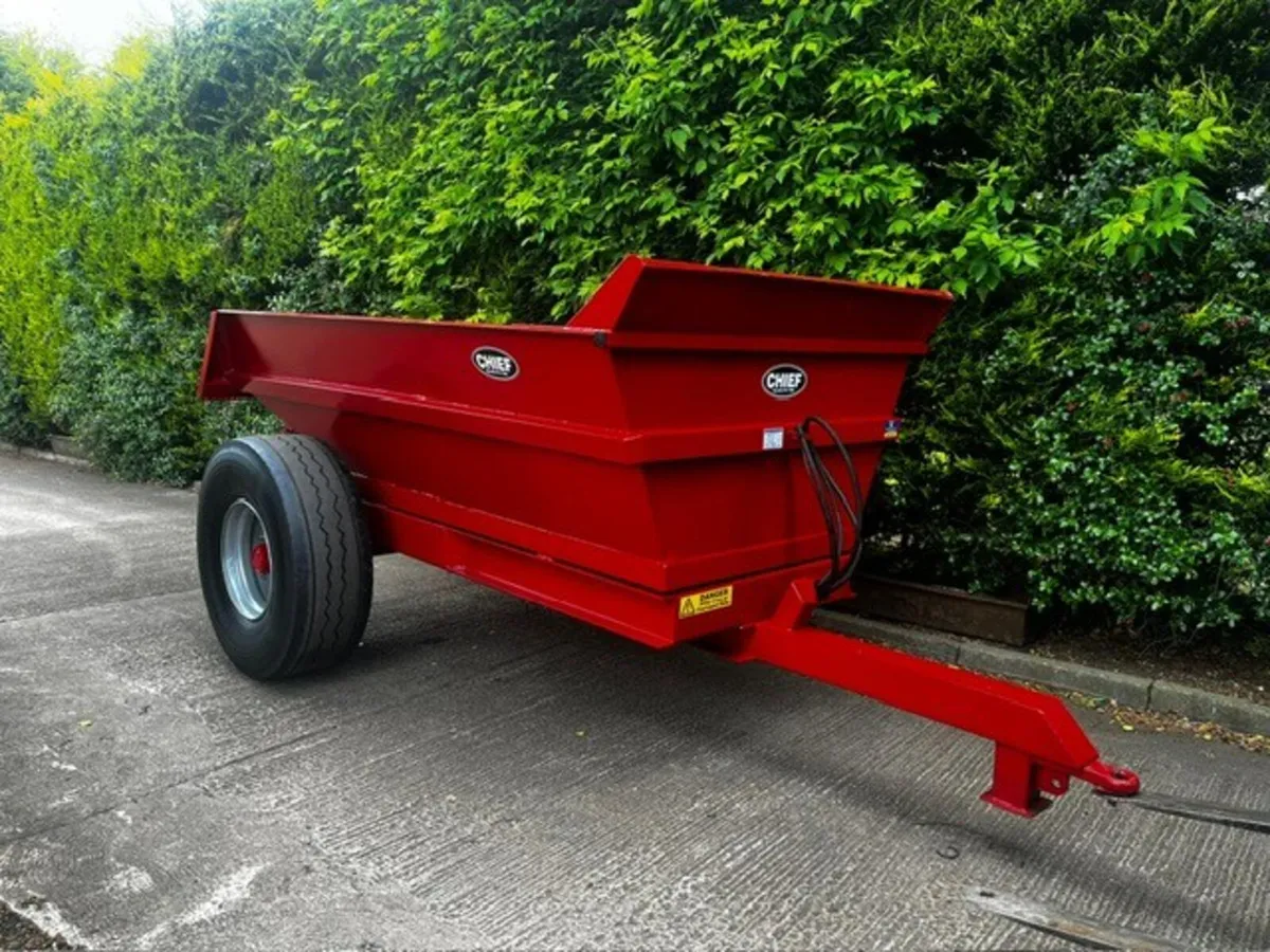 CHIEF 8T DUMP TRAILER - Image 1