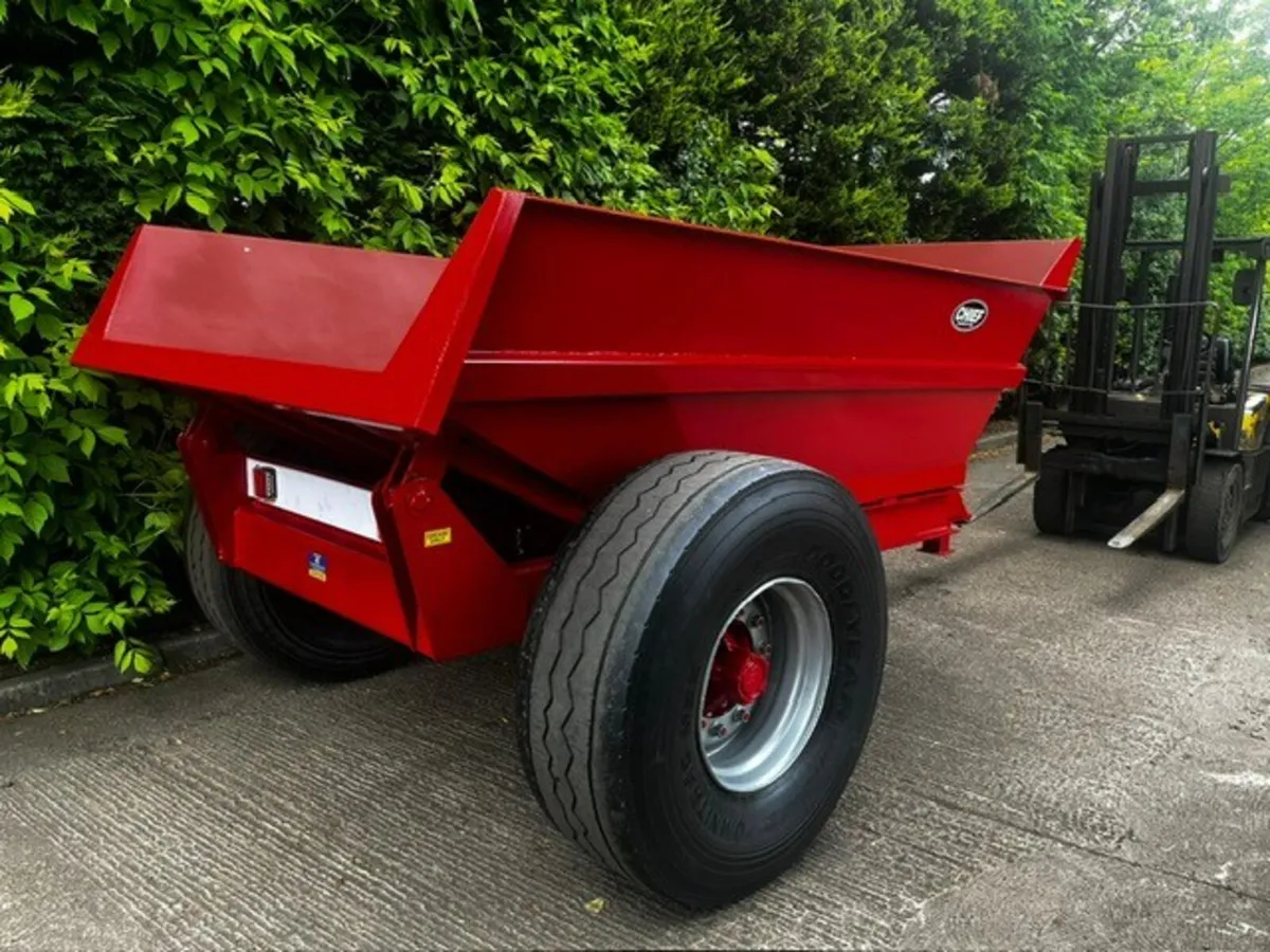 CHIEF 8T DUMP TRAILER - Image 3