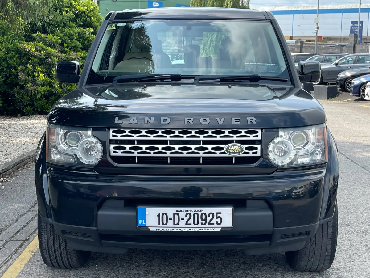 Land Rover Discovery 2010 - Image 4