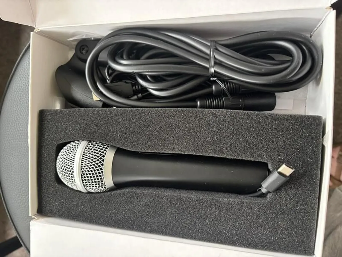 Audio-Technica Podcast Microphone - Image 2