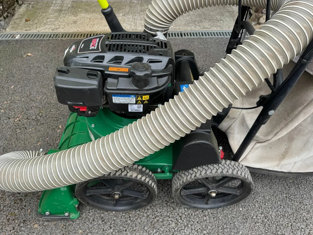Billy Goat garden vacuum - Image 2