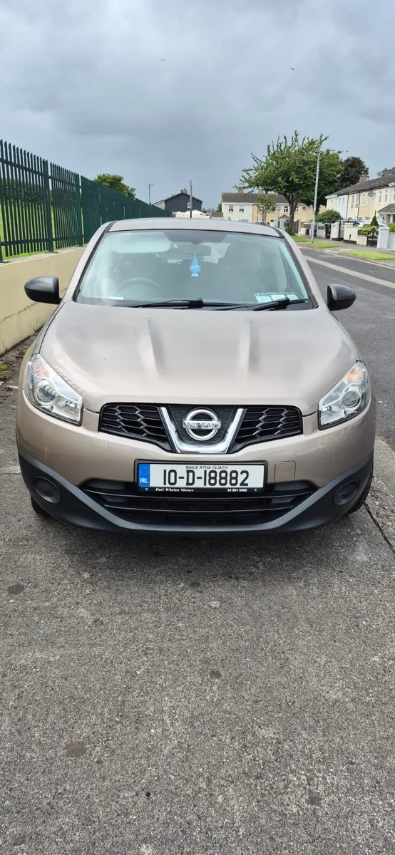 Car - Image 1