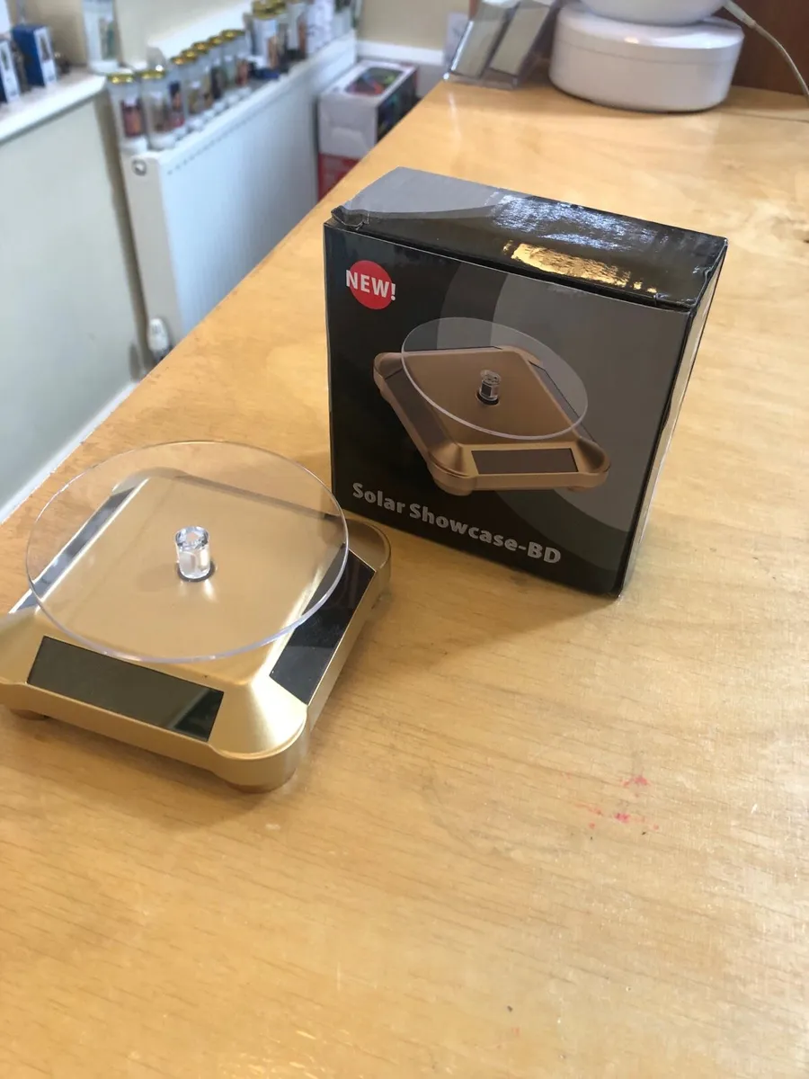 360 Solar Display Stand Case Gold - Image 3